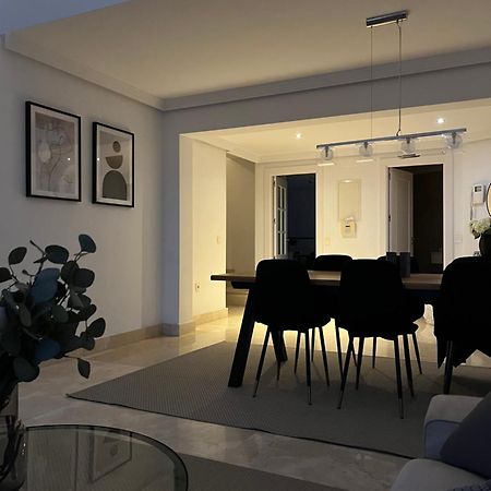 Penthouse With Sea Views In Marbella Lägenhet Exteriör bild