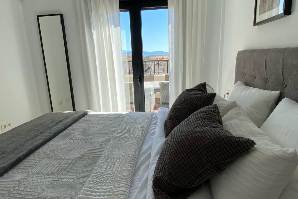 Penthouse With Sea Views In Marbella Lägenhet Exteriör bild